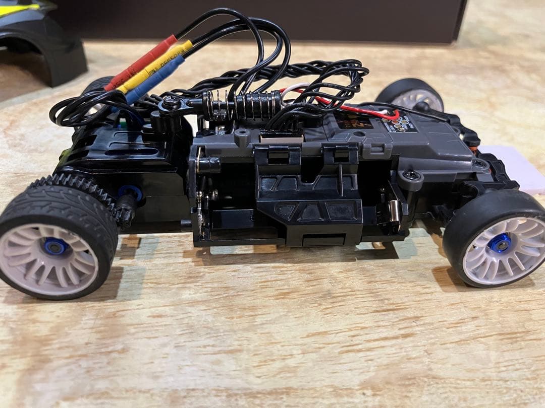KYOSHO ミニッツ04 V2 電動ラジコンカー