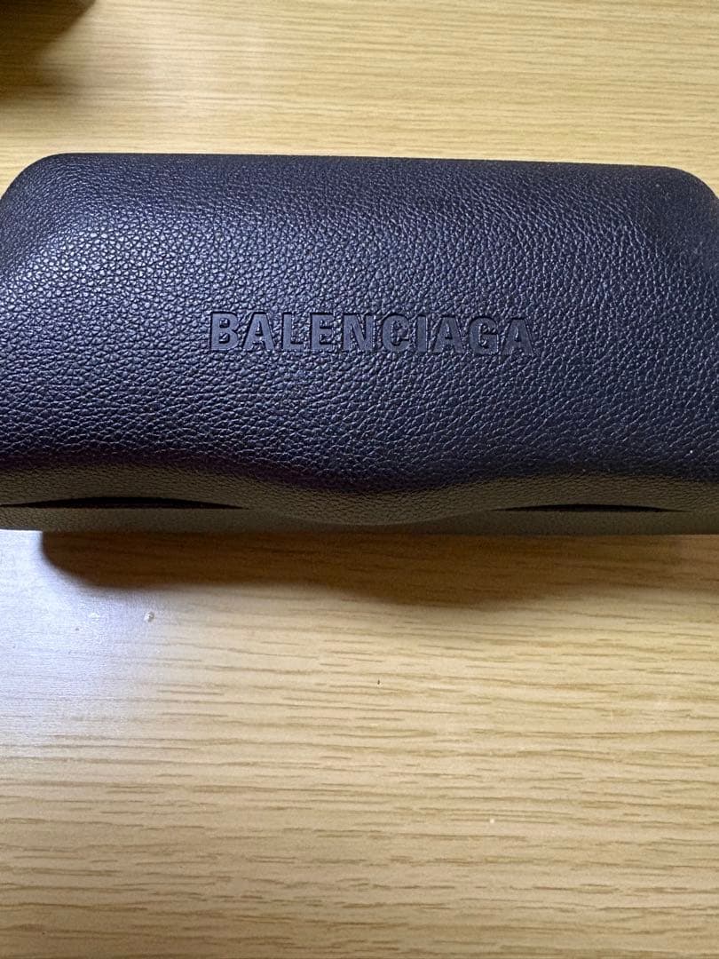Kent様 balenciaga BAT RECTANGLE サングラス