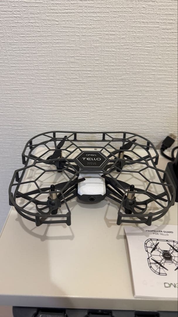 【極美品】DJI Tello ブーストコンボ バッテリー3個 全面ケージ＋箱付