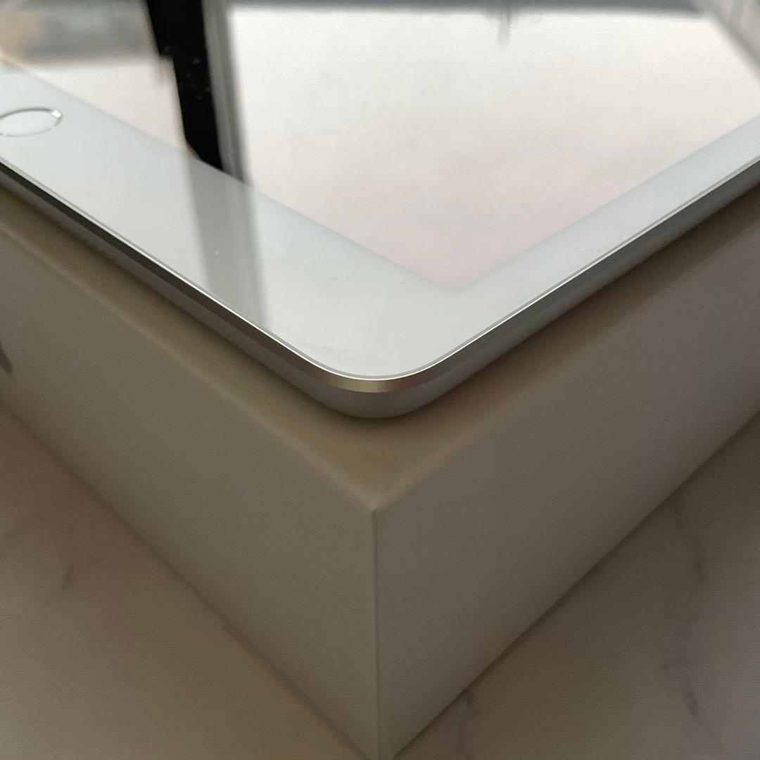 【超美品】Apple iPad 第7世代 Wi-Fi Cellular 32GB