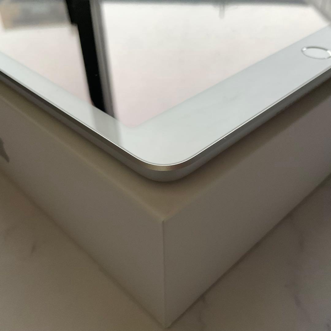 【超美品】Apple iPad 第7世代 Wi-Fi Cellular 32GB