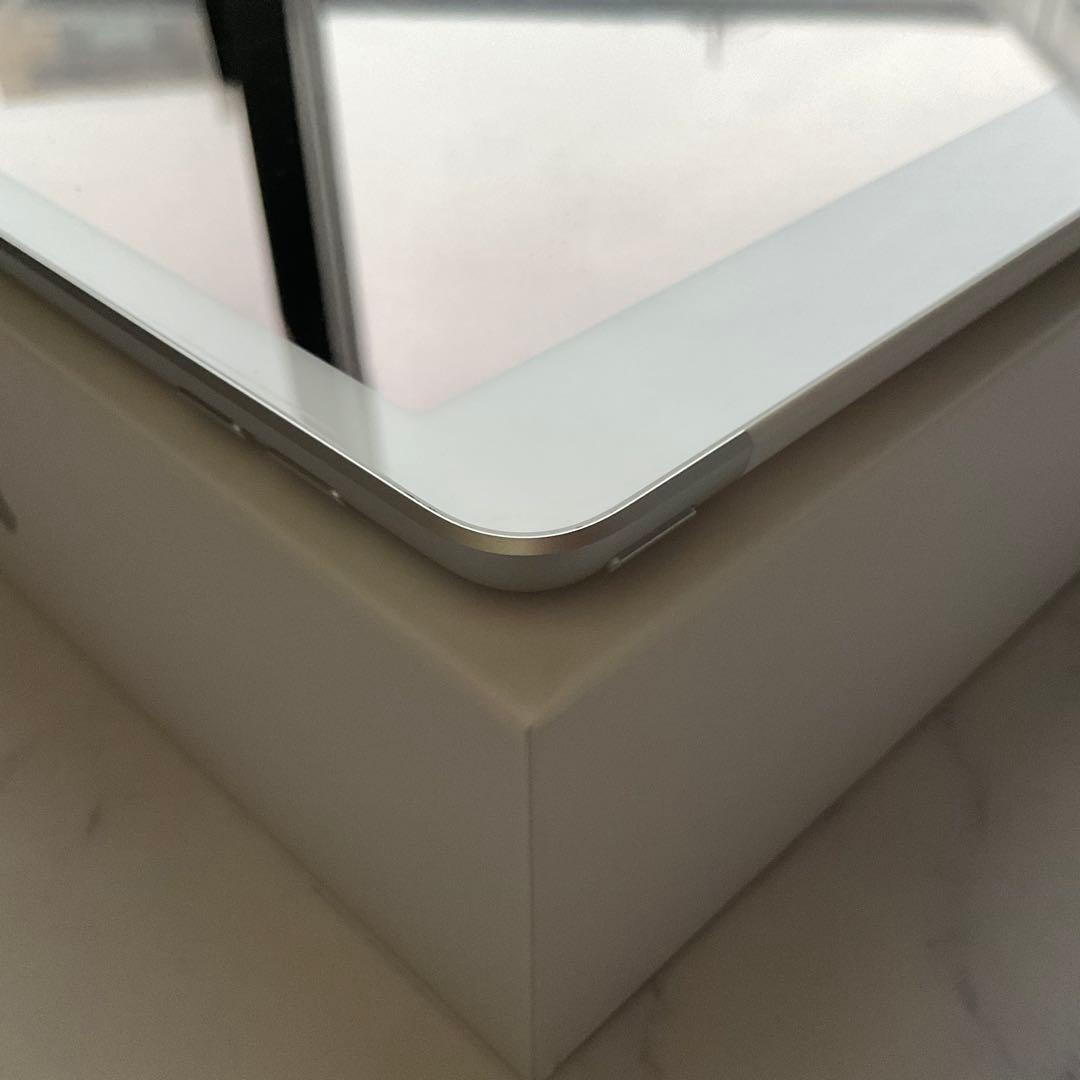 【超美品】Apple iPad 第7世代 Wi-Fi Cellular 32GB