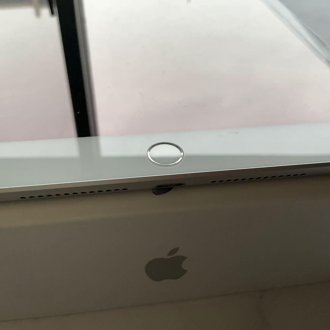 【超美品】Apple iPad 第7世代 Wi-Fi Cellular 32GB