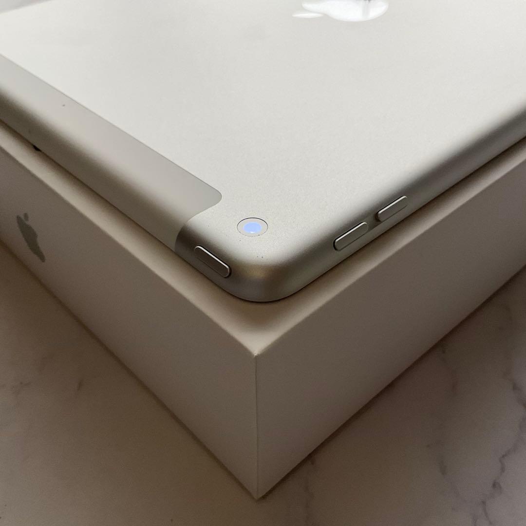 【超美品】Apple iPad 第7世代 Wi-Fi Cellular 32GB