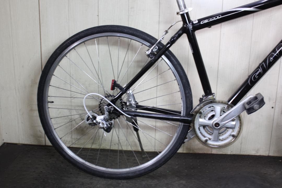 GIANT CS-3200 700C アルミ 21速 480mm クロスバイク黒