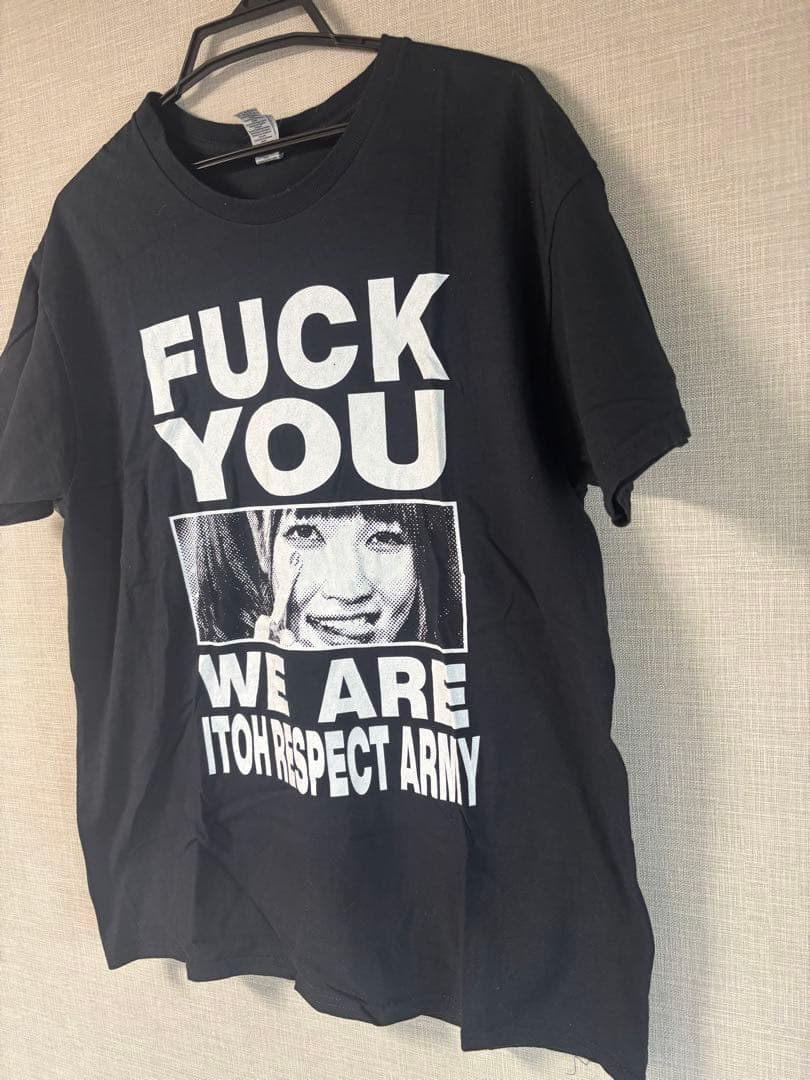 伊藤麻希●伊藤リスペクト軍団●海外モデル●Tシャツ●STARDOM●レア●貴重