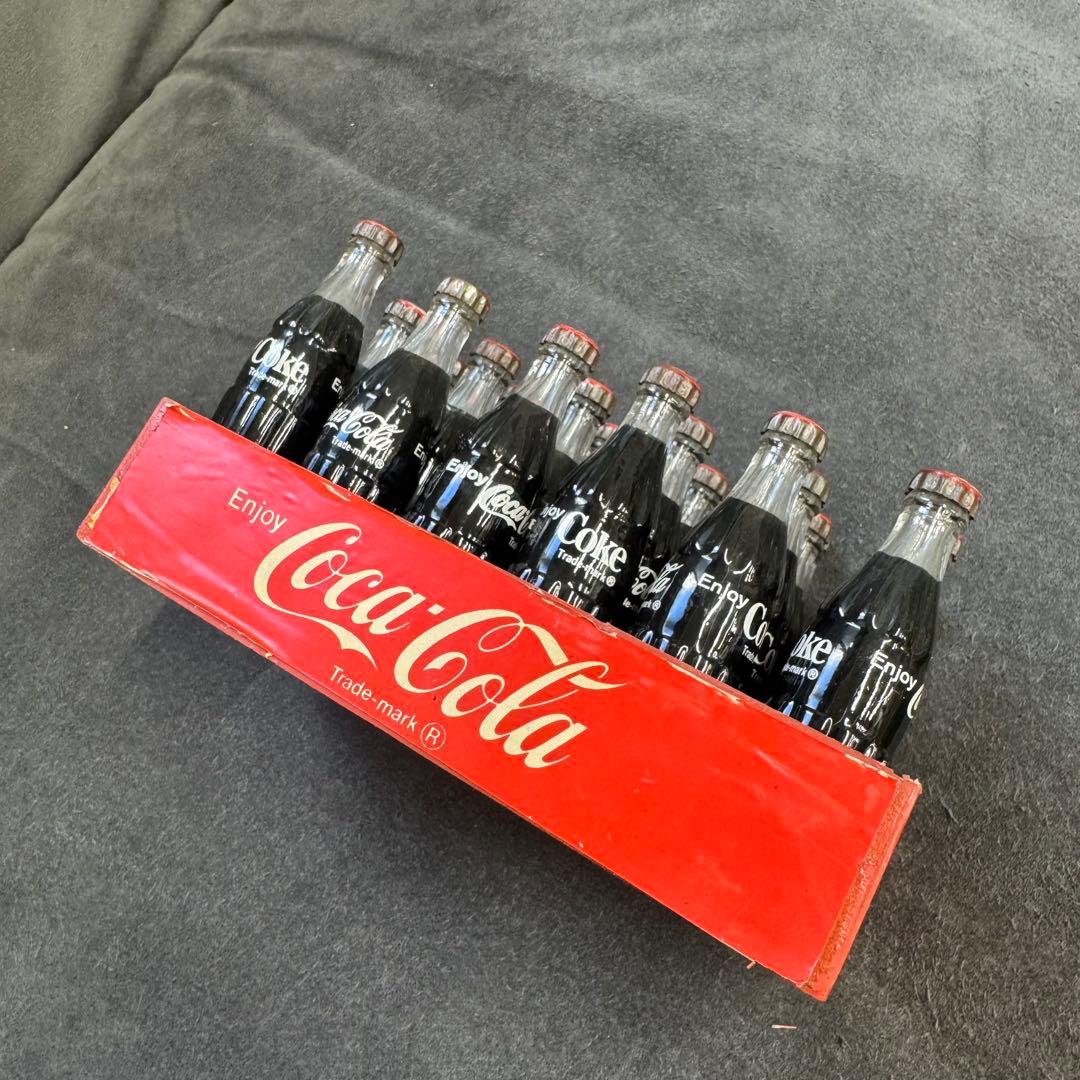 Coca-Cola クラシックガラスボトル 24本セット　ミニチュア