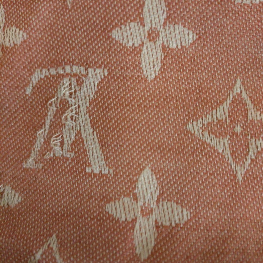 Louis Vuitton ピンク モノグラム ストール