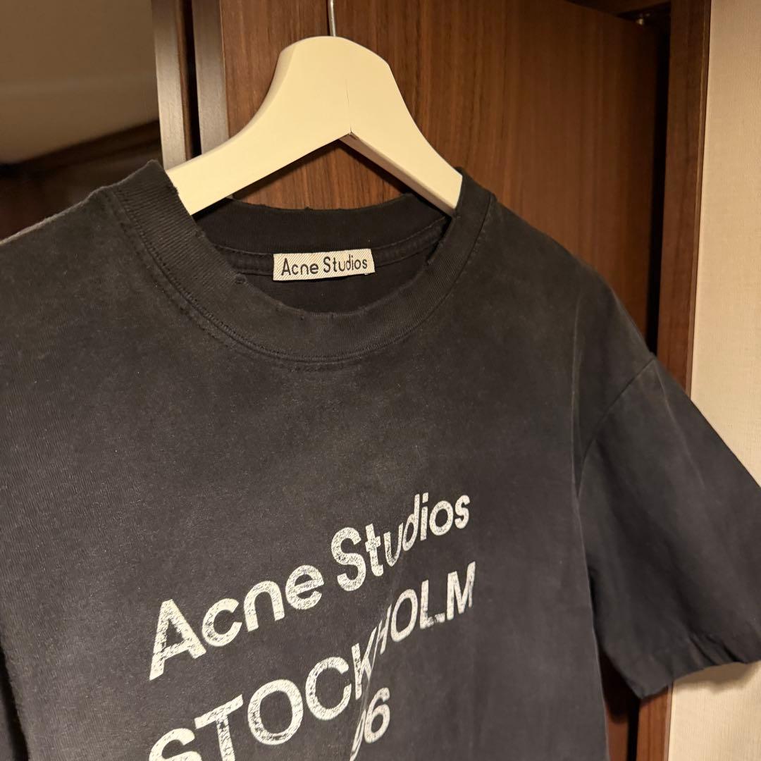 Acne Studios ブラック 半袖 Tシャツ