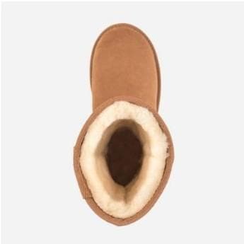 [大幅最終値下げ]UGG クラシックブーツ 新品 チェスナット 23.5cm