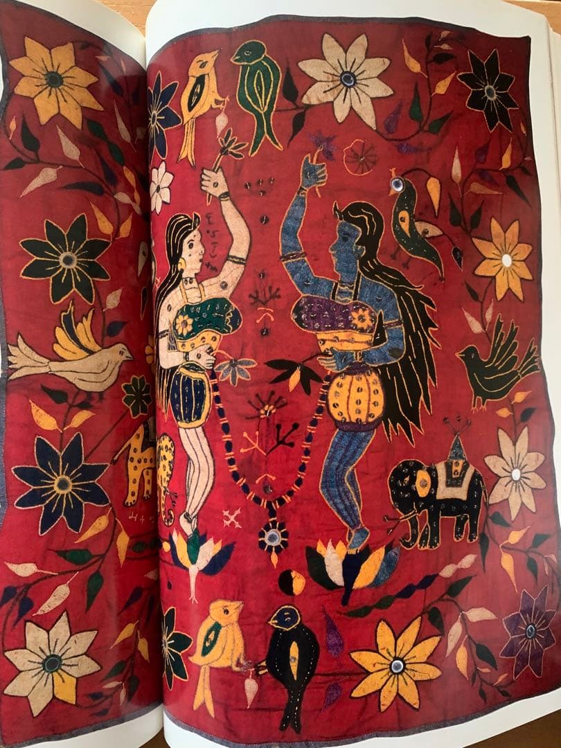 Traditional Indian textiles インディアンテキスタイル