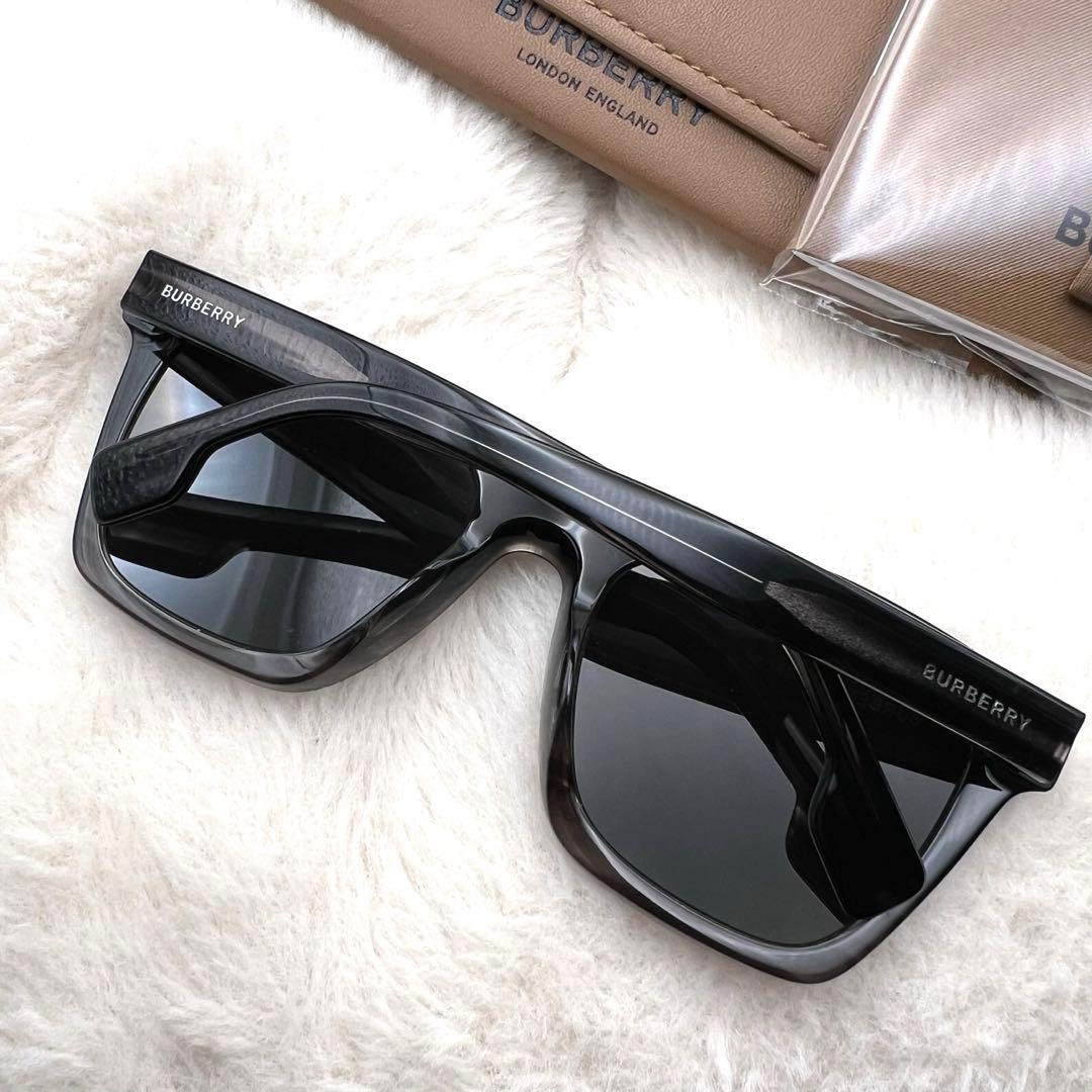 極美品✨BURBERRY B4348F サングラス 黒 男女兼用