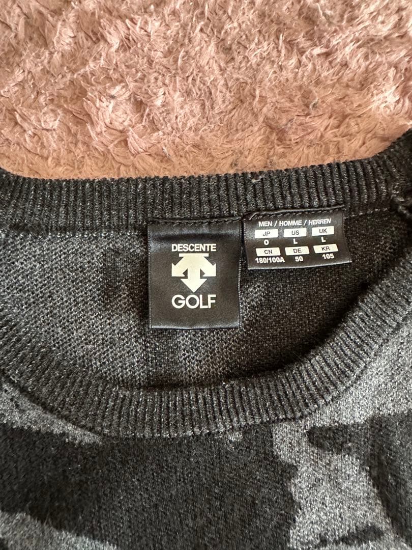 美品　デサント ゴルフ　万美コレクション　セーター　サイズo