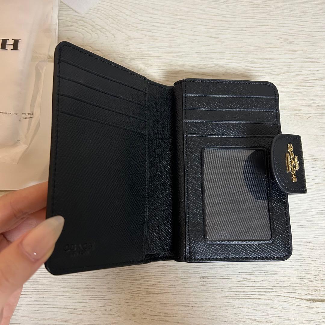 COACH ブラック 二つ折り財布　C6390