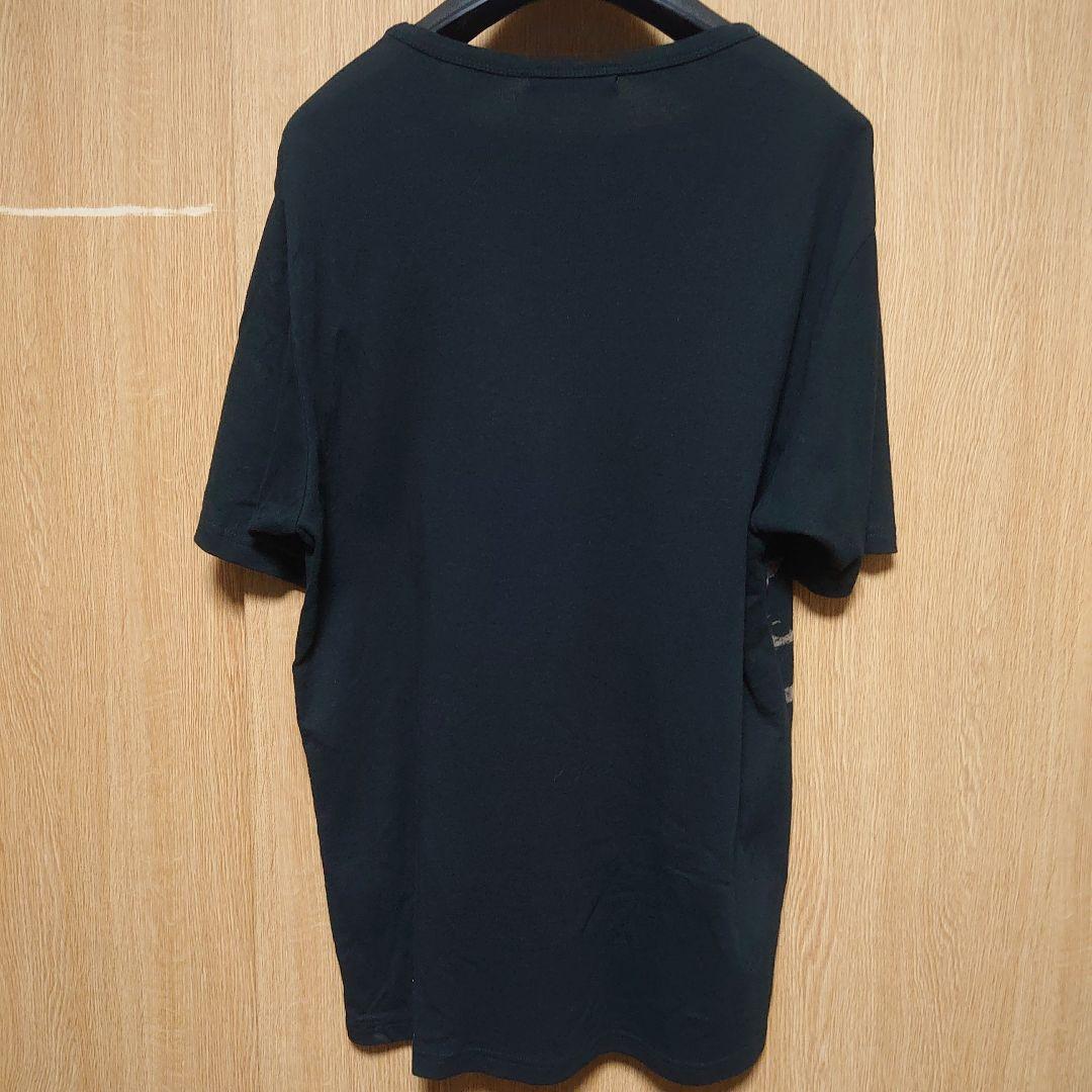 SHELLAC Emblem Border プリントTシャツ B'z稲葉浩志着用