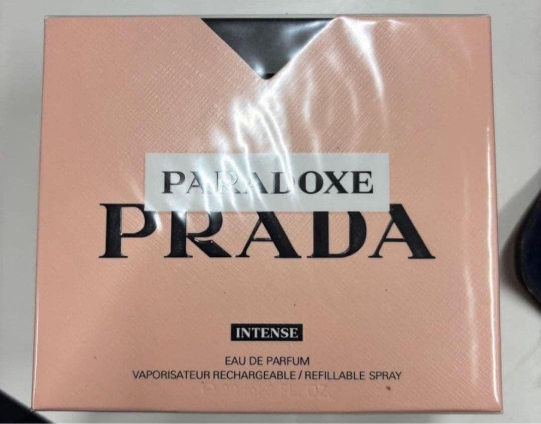 Prada Paradoxe プラダ　パラドックス 90 香水　パルファム