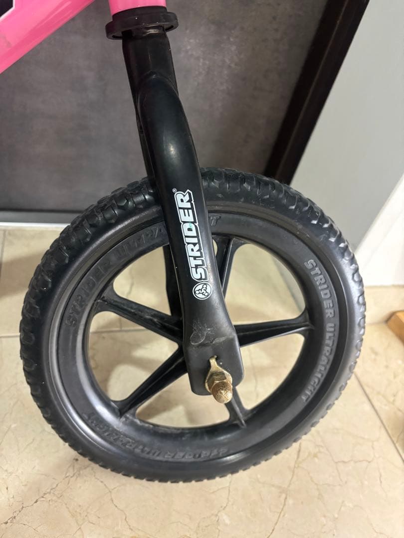STRIDER バランスバイク ピンク　12インチ SPORT スポーツ