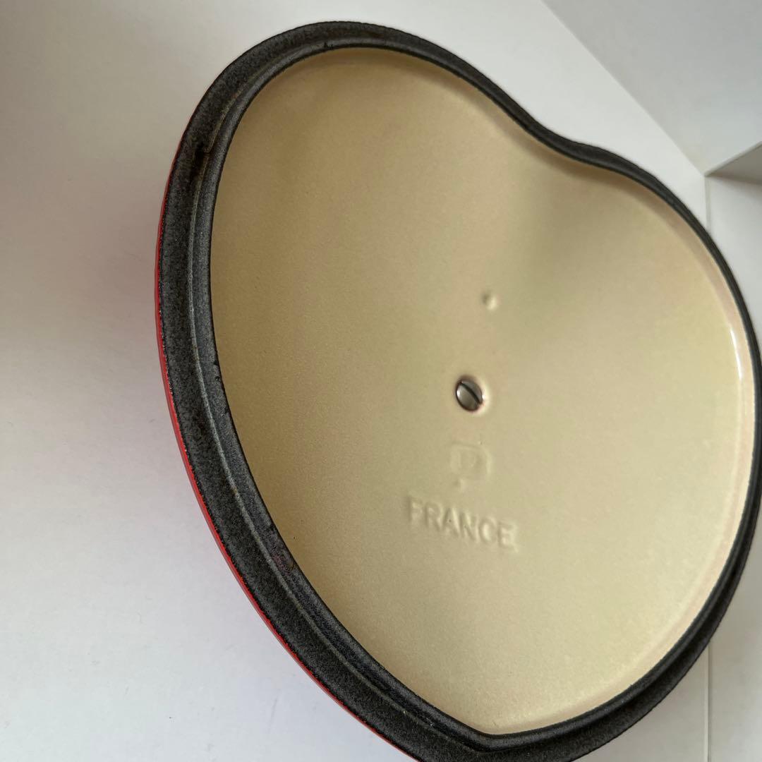 新品　未使用　ルクルーゼ　ココットダムール　① チェリーレッド