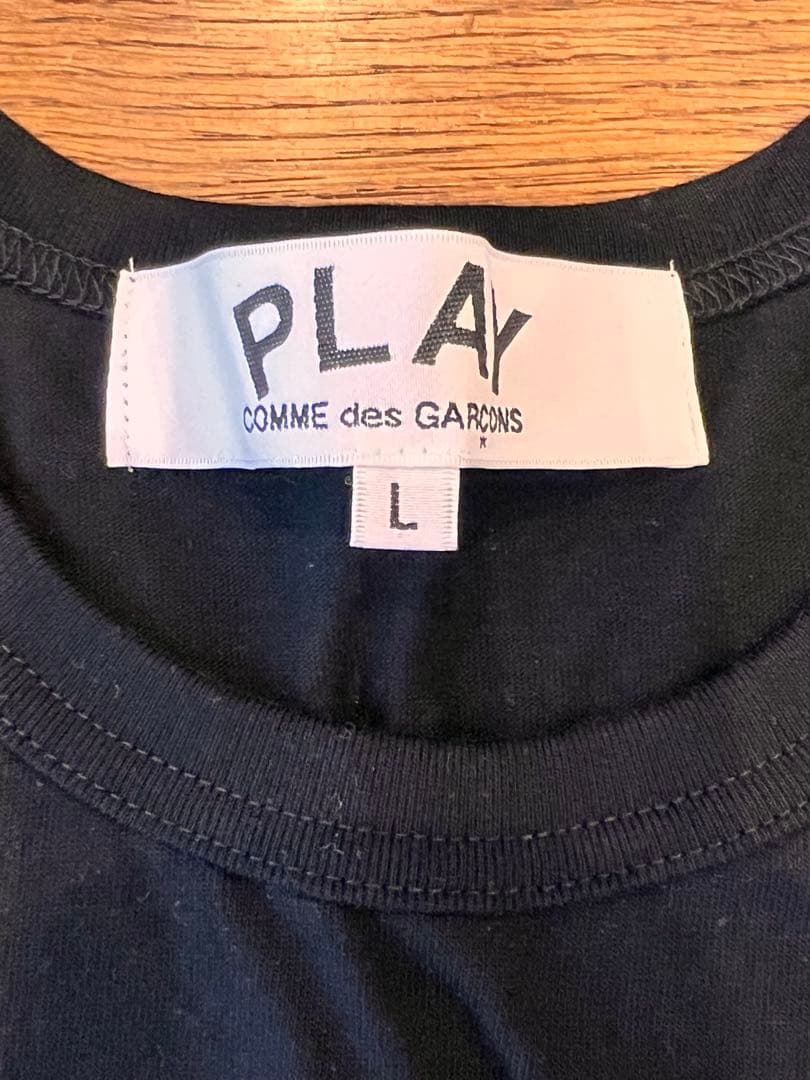 新品　コムデギャルソン PLAY ブラック　Ｌsize