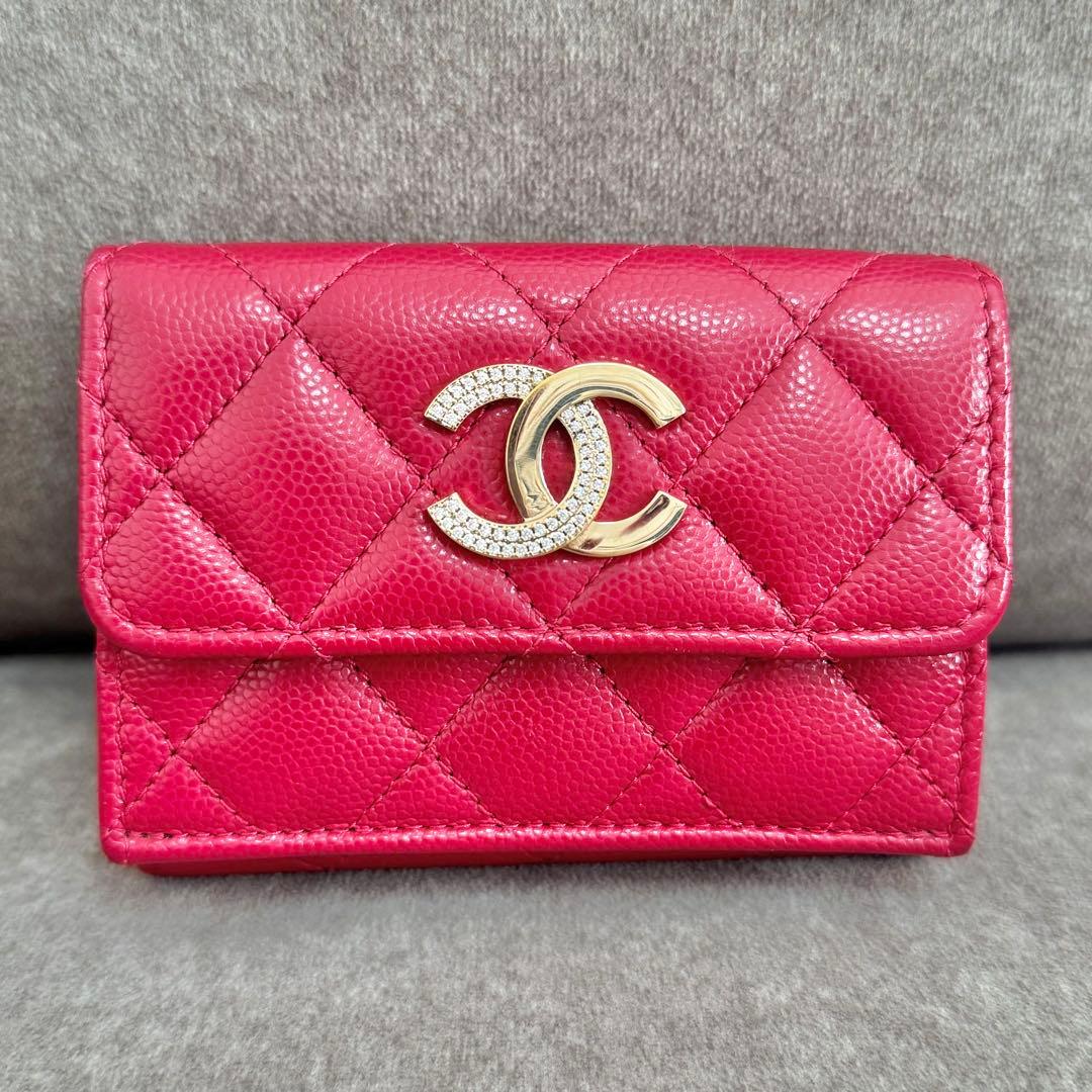 たえちゃん CHANEL マトラッセ キャビアスキン 三つ折り財布