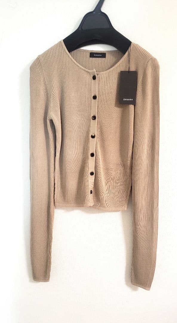 【新品】anuansリュクスビスコースリブニット　ベージュ