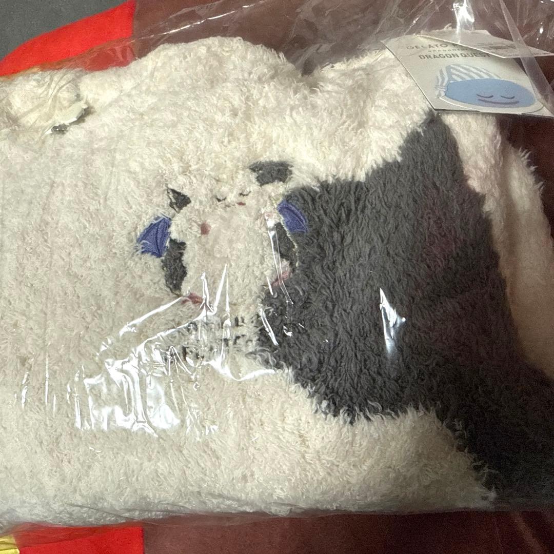 新品【ドラゴンクエスト】ユニセックスジェラートモーモンパーカ＆ハーフパンツセット