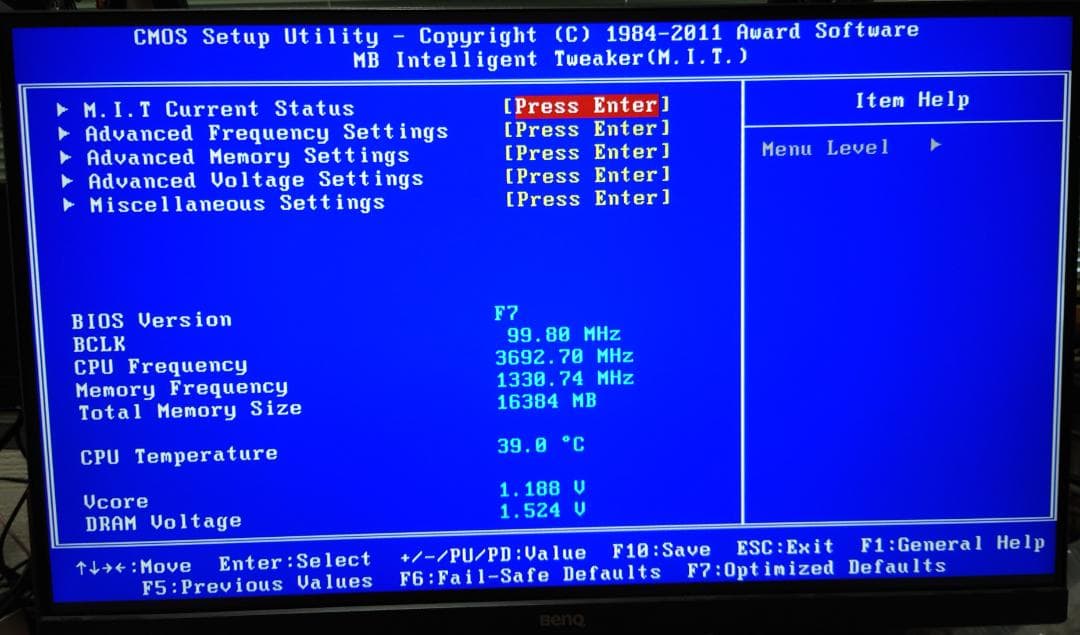 GA-H67M-D2-B3、CPU(i7-3770)、RAM8GBx2セット