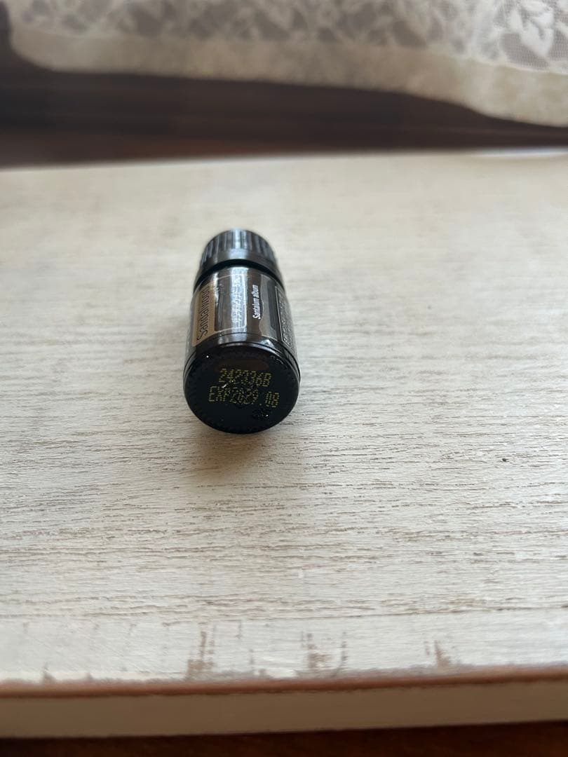 doTERRA サンダルウッド 5ml