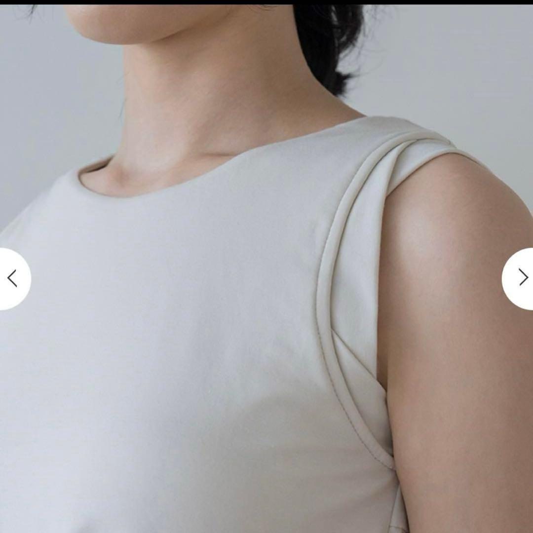 美品　SUKALAフレアタンクトップ　M