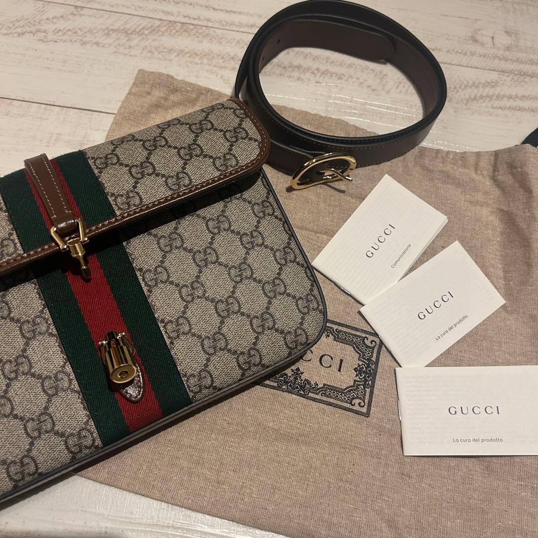 グッチGUCCI ほぼ新品　ベルトバッグ/クラッチ