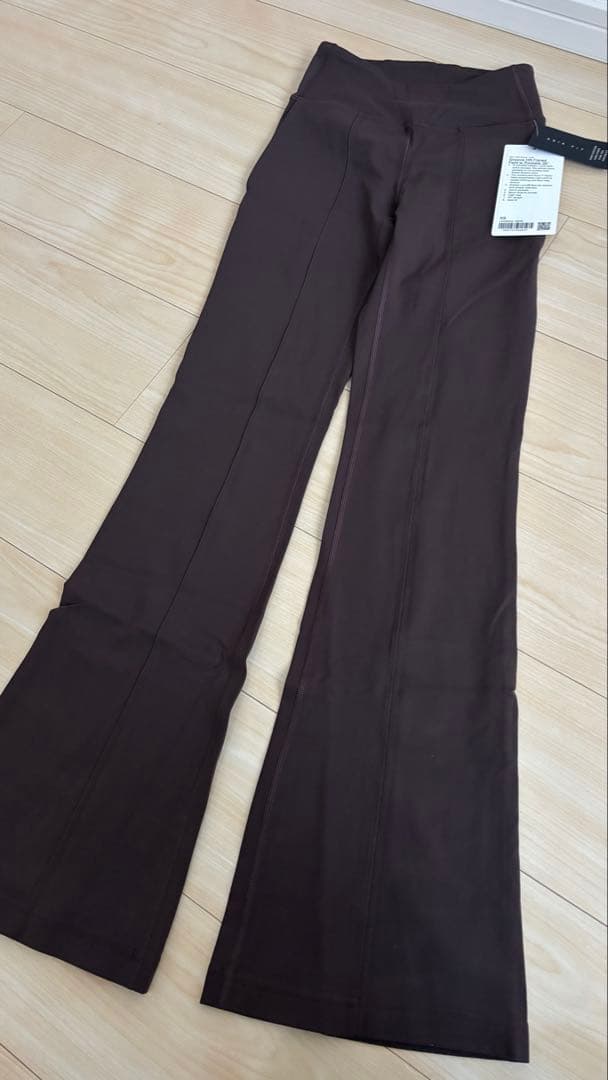 A大特価セールlululemon ヨガウェア ヨガレギンス