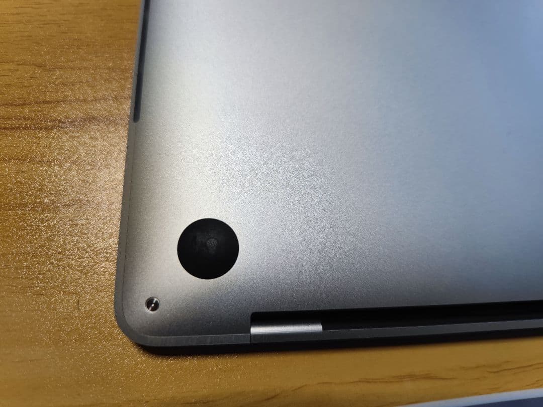 MacBook Pro 16GB/512GB シルバー