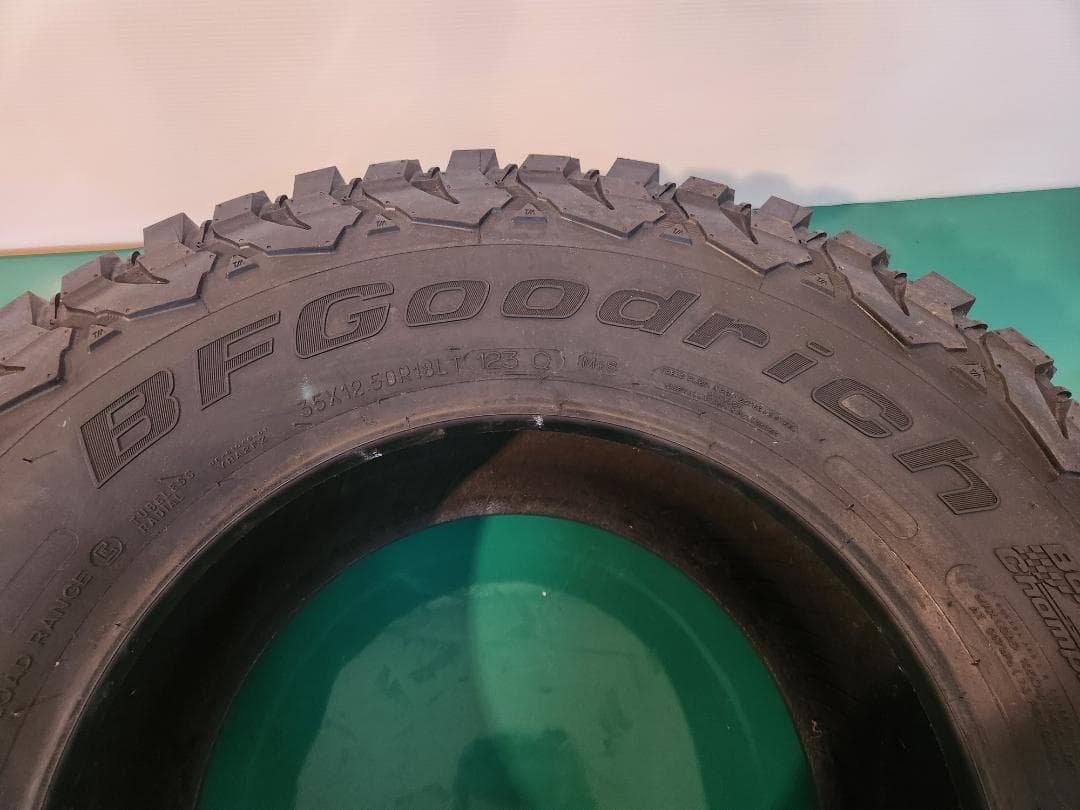 送料込☆BFGoodrichオフロードタイヤ 35X12.50R18 LT☆1本