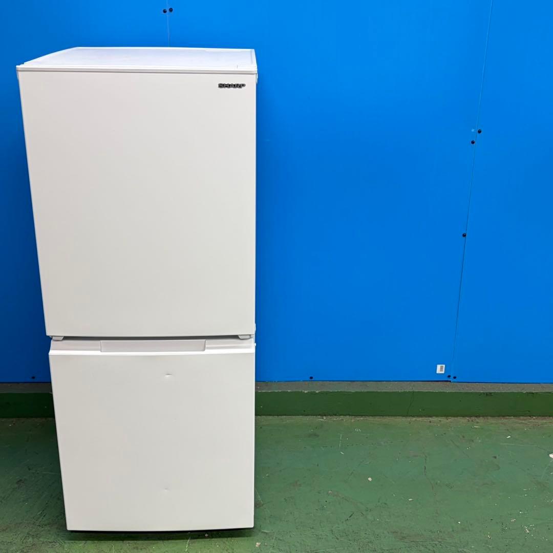 827 早い者勝ち！　高年式　シャープ　冷蔵庫　美品　一人暮らし　まとめ購入割有