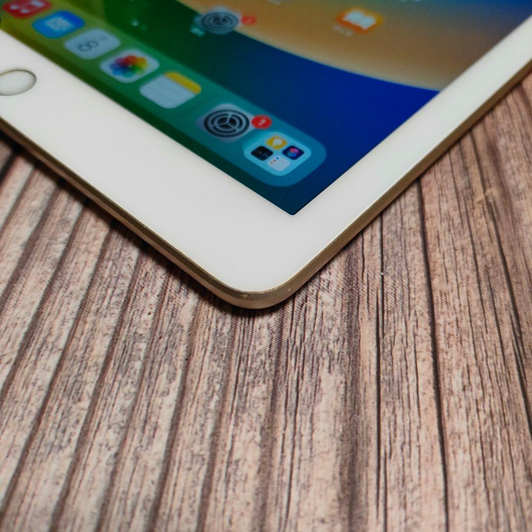 iPad 第5世代 128GB ゴールド 美品