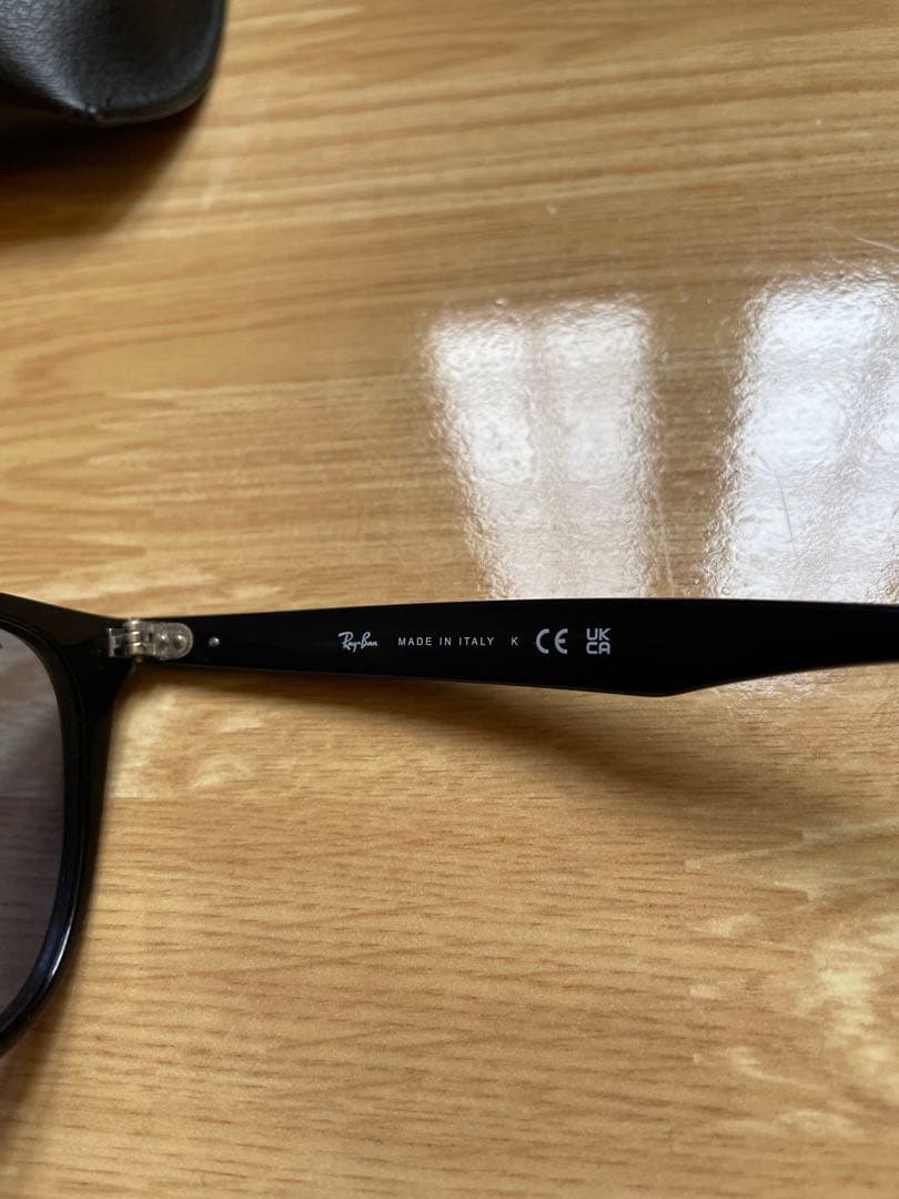 レイバン RB4258F