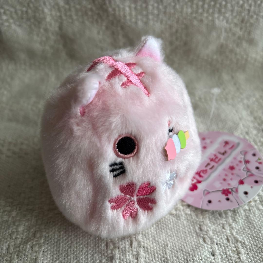 ねこだんご　桜ねこだんご　とらさくら　ぬいぐるみ　三英貿易