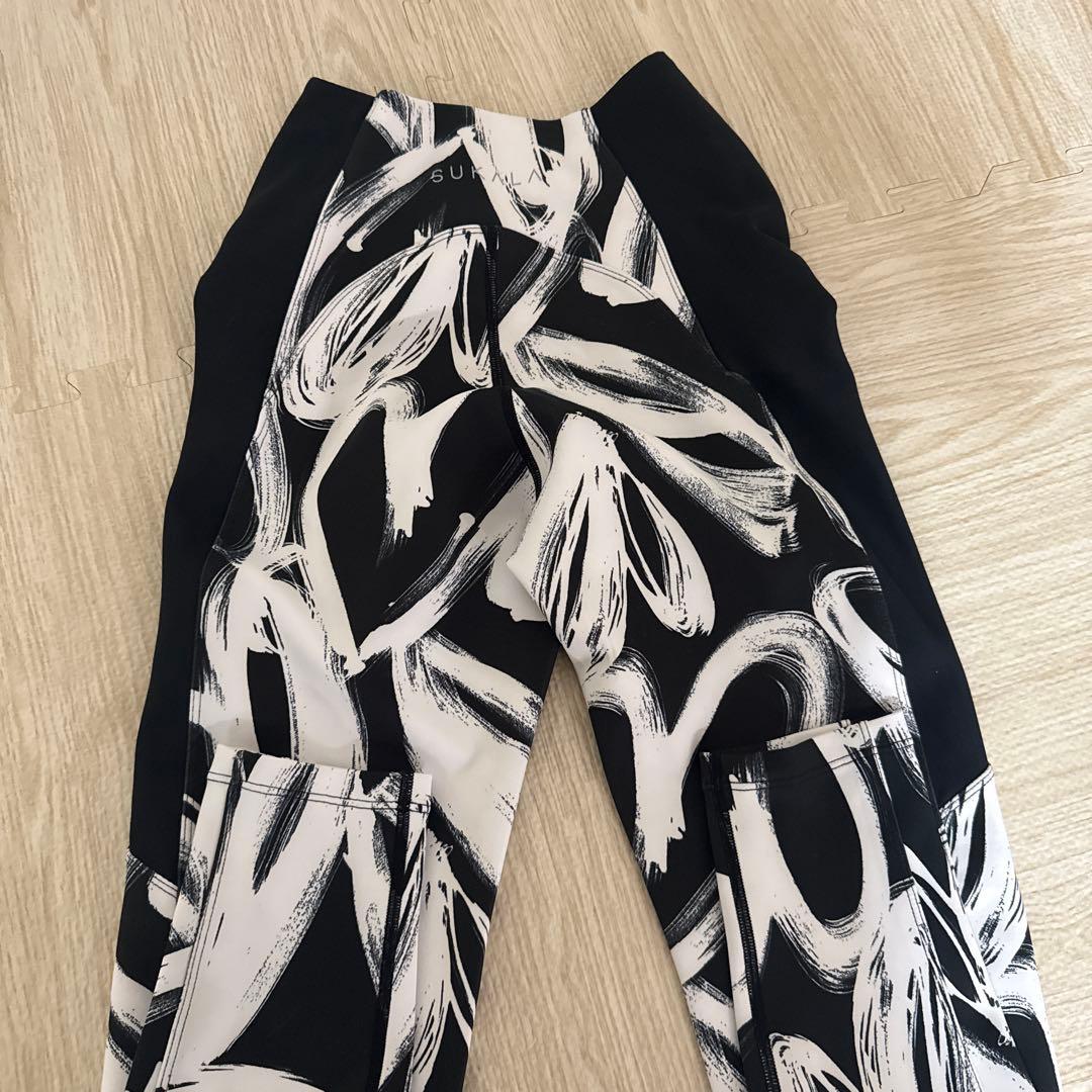 新作スカーラ　Sサイズ　美品