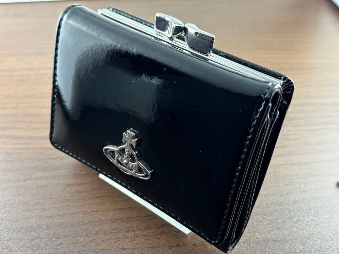 良品 Vivienne Westwood 三つ折り財布 ブラック エナメル