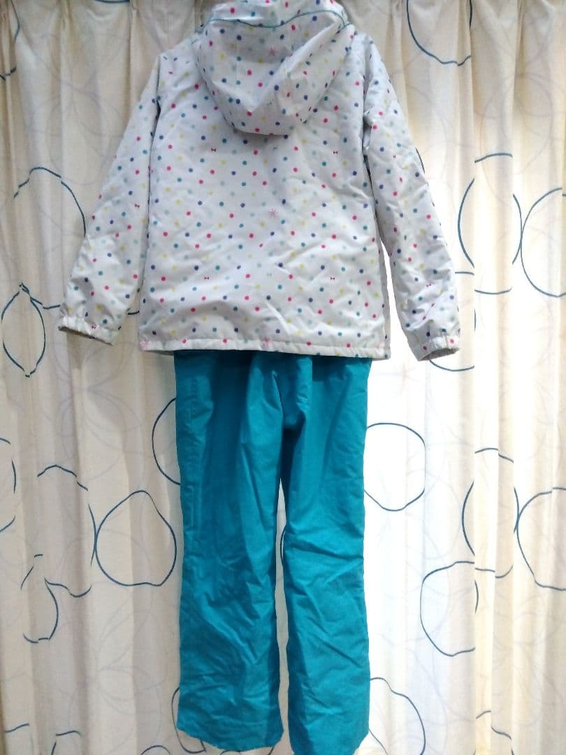 中古美品　phenix スキーウェア 上下セット 160　レディス　女の子　女性