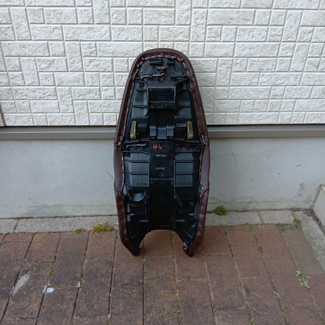 ホーネット250 タックロール　シート