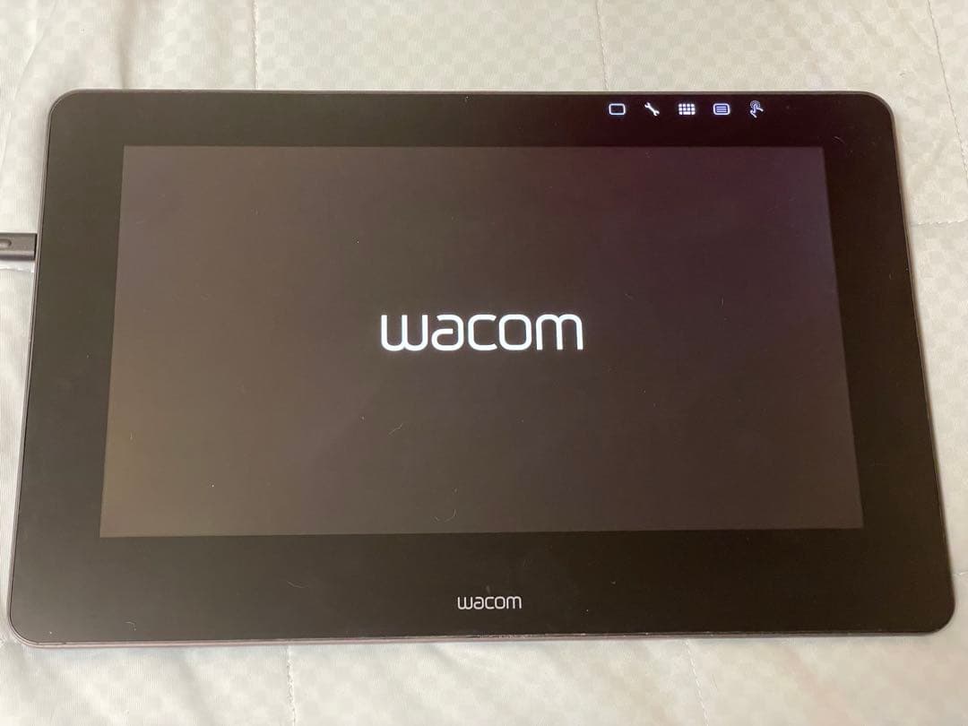 Wacom Cintiqpro 13 本体&ケーブル・ペン・スタンド付き