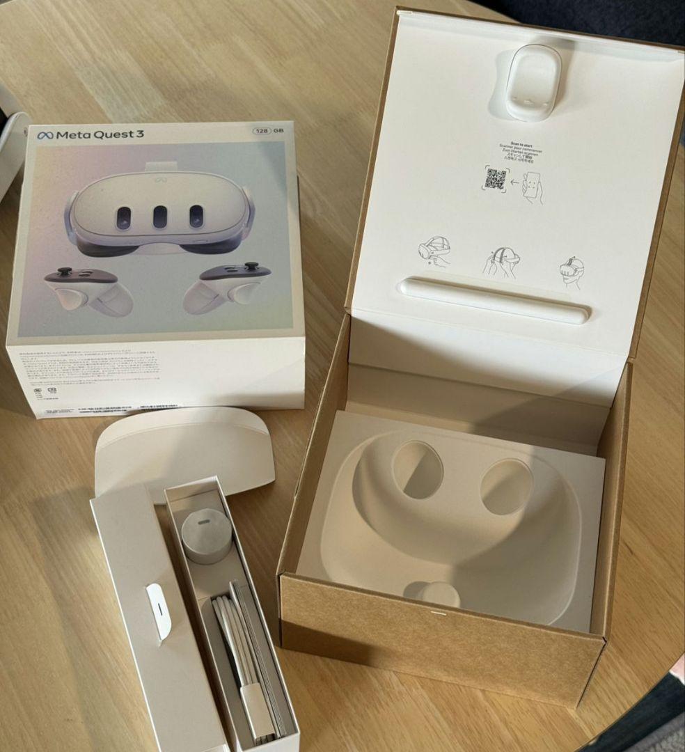  Quest 3 VRヘッドセット 128GB ケース付き