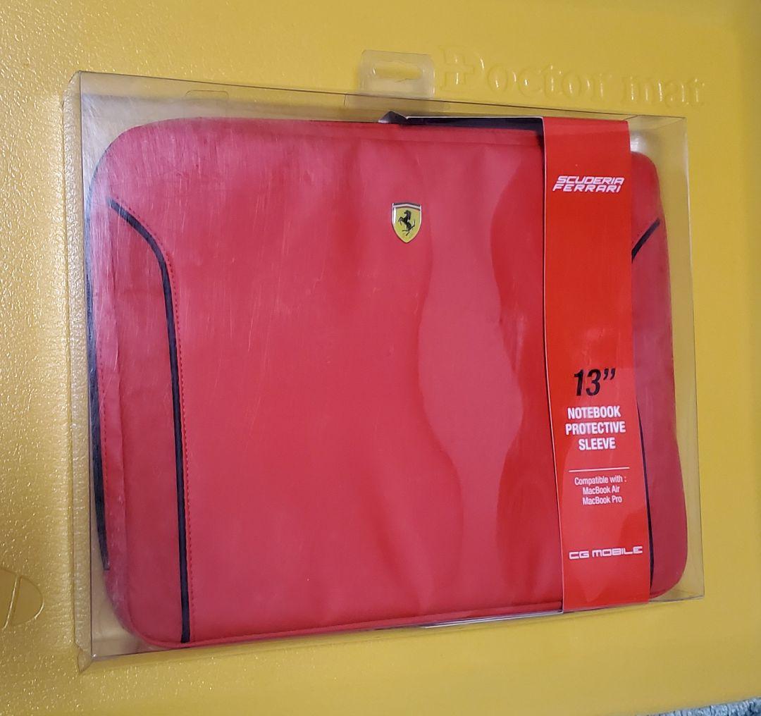 FERRARI フェラーリ フィオラノ コンピュータースリーブ 13\" RED