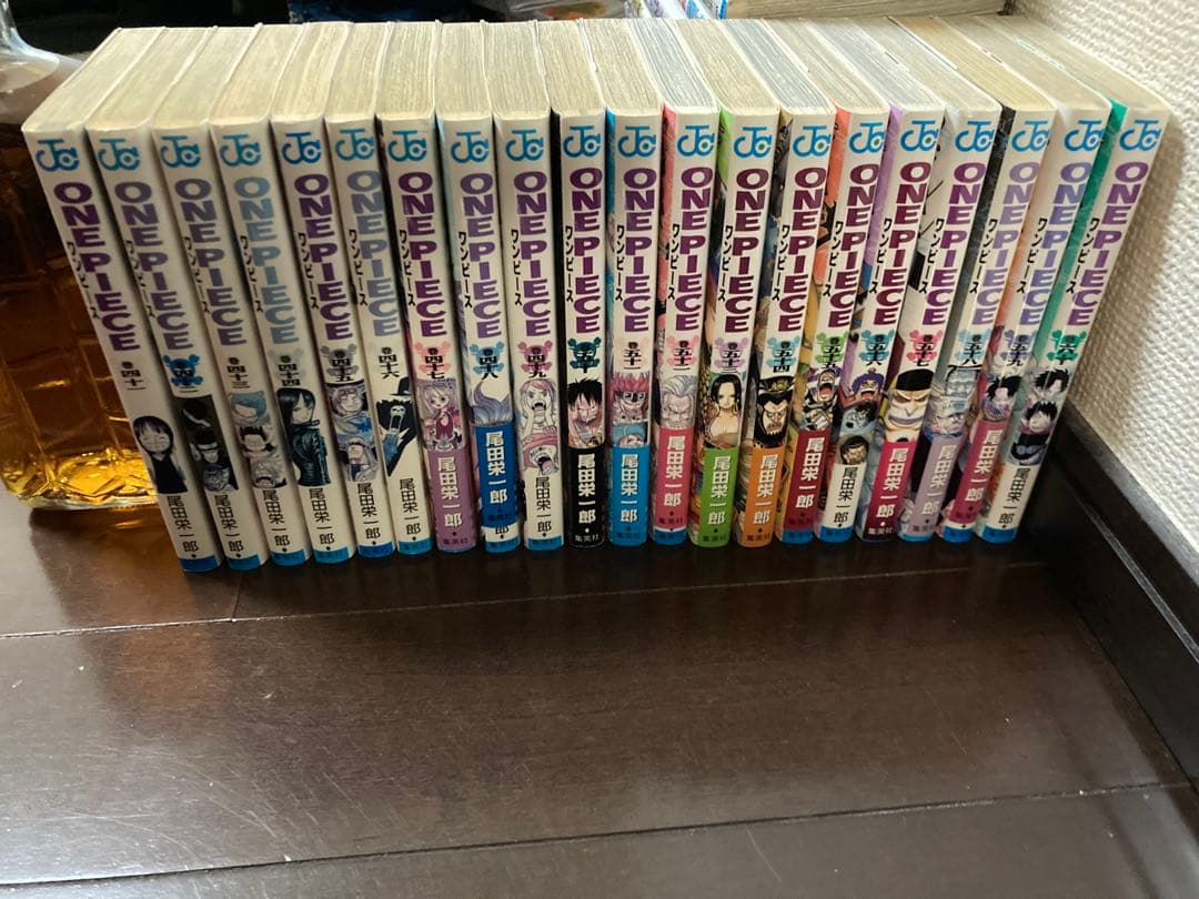 ワンピース　1〜82巻セット　漫画　おまけ付き　尾田栄一郎