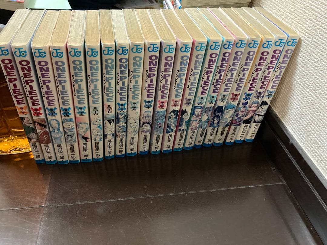 ワンピース　1〜82巻セット　漫画　おまけ付き　尾田栄一郎
