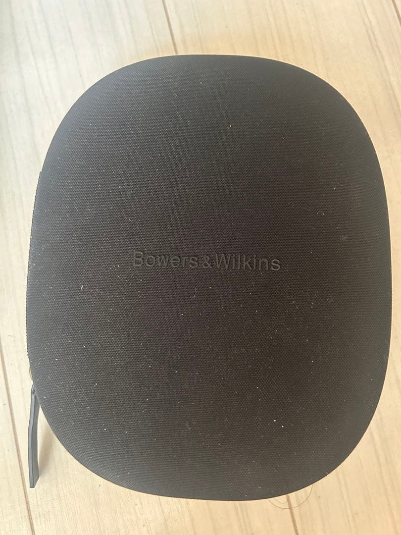 Bowers & Wilkins Px8 ワイヤレスヘッドフォン