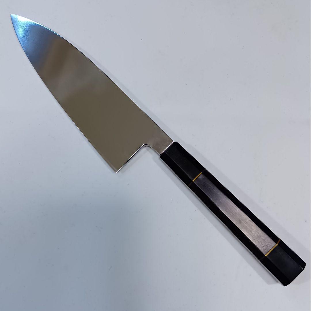 ステン本焼V金10号 出刃包丁18cm 右片刃 鏡面 黒水牛黒檀八角柄