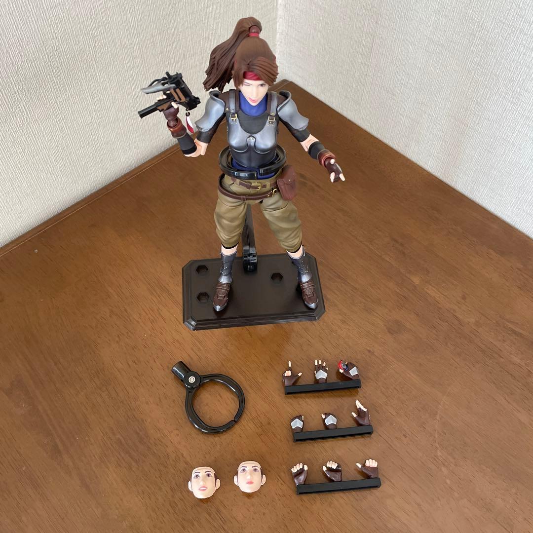 FF7リメイク　ジェニー　フィギュア　PLAY ARTS改
