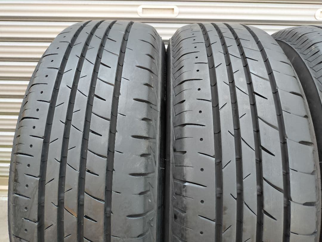 2023年製 プレイズ PX-RV2 195/65R15 バリ溝４本セット